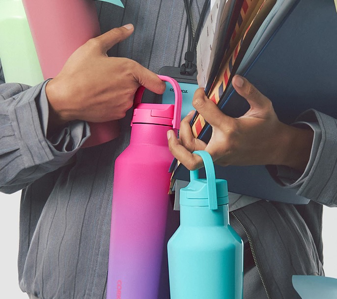 Bawa Tumbler ke Kantor Jangan Yang Biasa Aja, Ini 5 Tumbler Premium yang Keren Banget